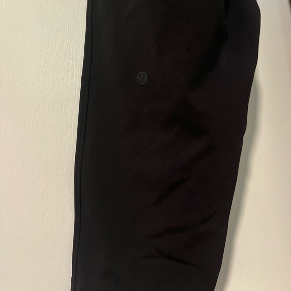 Lululemon lightweight trouser - Picture 4 of 6